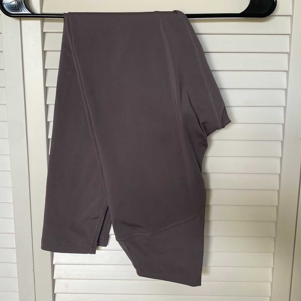 NWOT: balance Athletica  ascend leggings